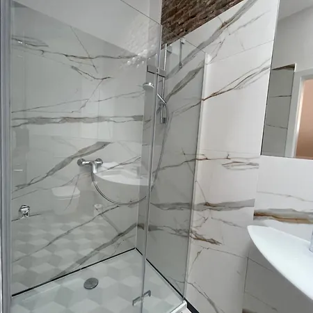 Διαμέρισμα Florianska Deluxe With Air Condition *