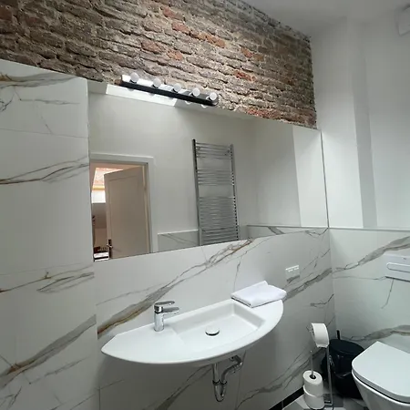 Florianska Deluxe With Air Condition