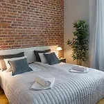 Florianska Deluxe With Air Condition Apartment