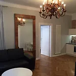 Florianska Deluxe With Air Condition 아파트 *