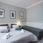 Florianska Deluxe With Air Condition 아파트 *