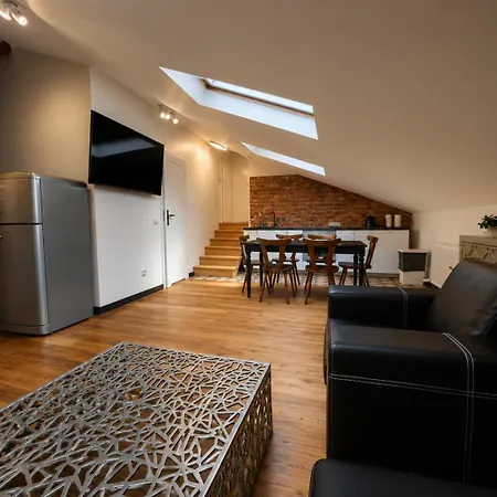 Florianska Deluxe With Air Condition Apartment *