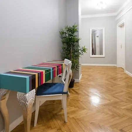 Florianska Deluxe With Air Condition Apartment