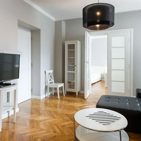 Florianska Deluxe With Air Condition Apartman