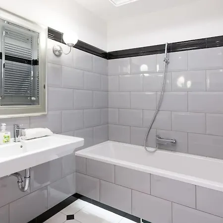 Apartment Florianska Deluxe With Air Condition