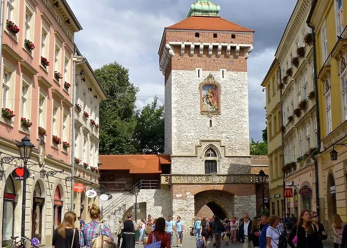 Florianska Deluxe With Air Condition דירה