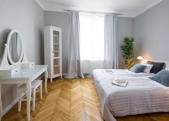 Florianska Deluxe With Air Condition * קרקוב