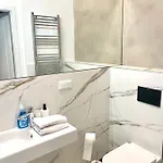 Апартаменты Florianska Deluxe With Air Condition *
