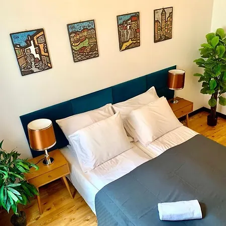 Florianska Deluxe With Air Condition Апартаменты *